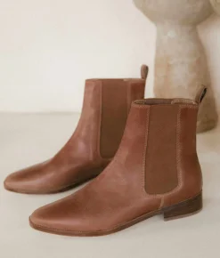 Footwear^Christy Dawn The Chelsea Boot Hazelnut Leather