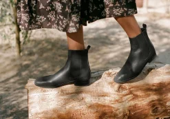 Footwear^Christy Dawn The Chelsea Boot Noir Leather