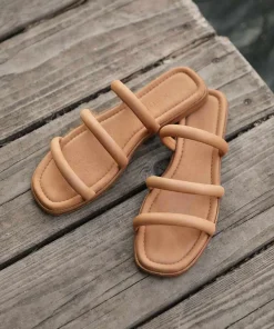 Footwear^Christy Dawn The Monroe Sandal Walnut Leather